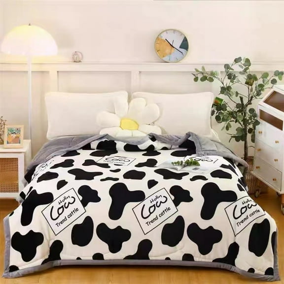 2m Large Fleece Comforter, Winter Warm Quilt, Soft Comfortable Velvet Flannel Winter Bed Comforter, Cow Pattern Thickened Warm Cow Quilt for Bedroom Home Office Decor