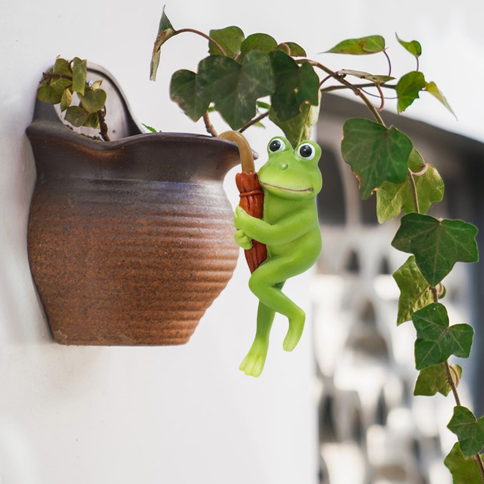 2pc Planter Pot Hanger Decor Resin Climbing Flower Pot Resin Hanging ...