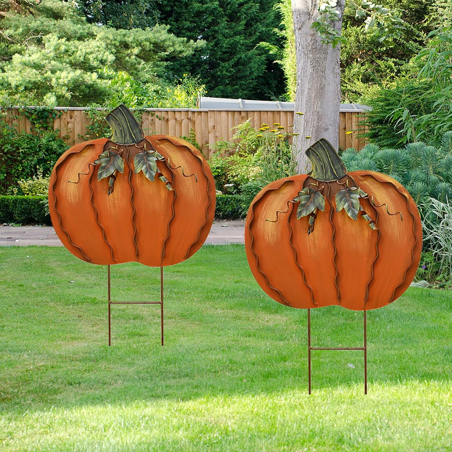 Metal Pumpkin Yard Stakesnull