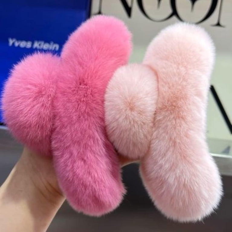? Lovely Fluffy Fuzzy Furry Soft Oversized Jumbo Caterpillar Thick Hair Clips Amazon.com : 3Pcs Fuzzy Large Faux Fur M-Shaped Hair Claws  main image 2