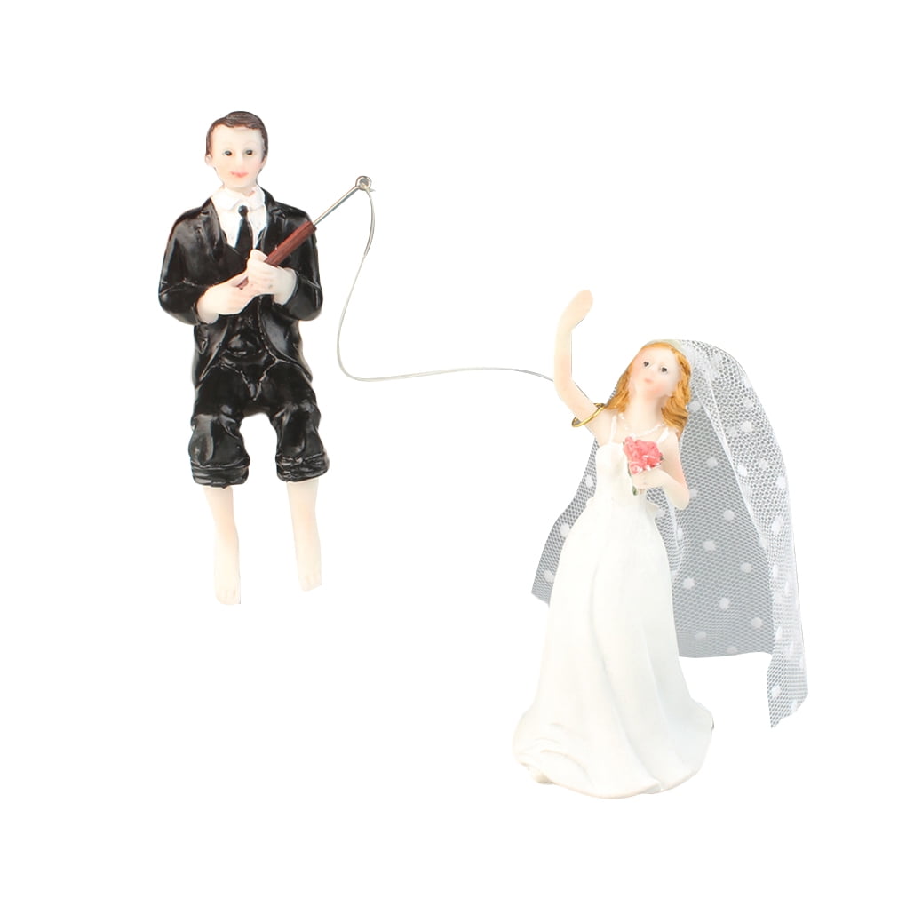 2pcs Couple Fishing Bride Groom Resin Romantic Cake Doll Catching Bride Funny Engagement Wedding Cake Topper