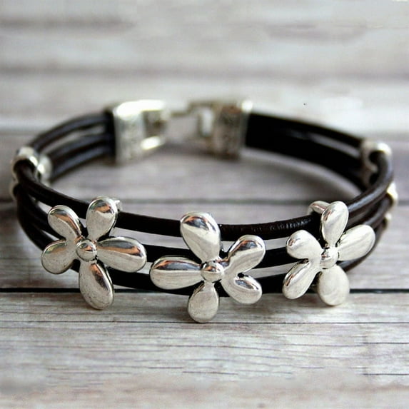 2pcs Creative Multi-layered Flower BraceletBohemian Fashion Accessory For Parties And Gifts