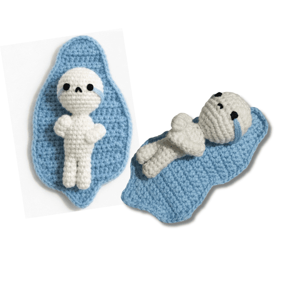 2pcs Crying Face Crochet Doll，Funny Emotional Support Friend Weird but Cute Gag Gift for friends Unique Desk Decor & Anxiety Relief Present for Girl Friends Boyfriend Graduations gifts