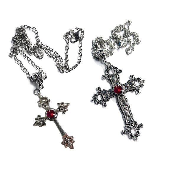 2pcs Gothic Necklace Large Neckchain Unisex Church Pendant Choker Crucifix Shape Clavicle Chain Accessory