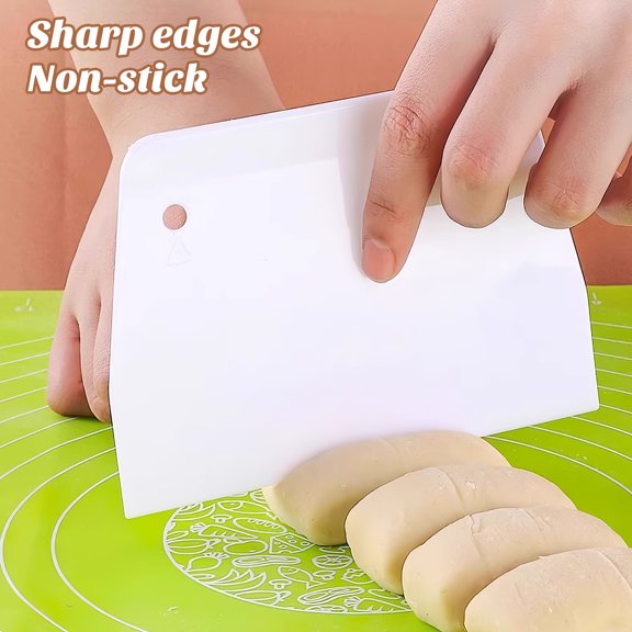 2pcs Plastic Cake Scraper, Non-Stick Cake Icing Smoother