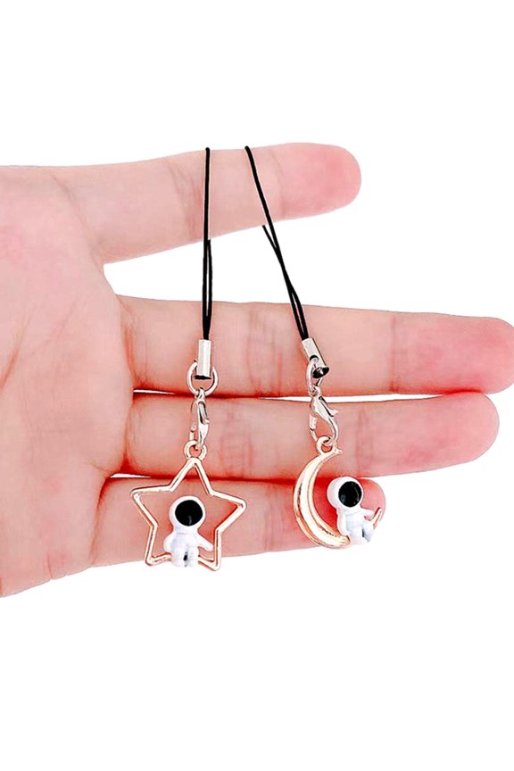 2pcs Stylish Star Astronaut Keychain Space Themed Key Chains Jewelry Fashionable Accessory for Keys and Backpacks