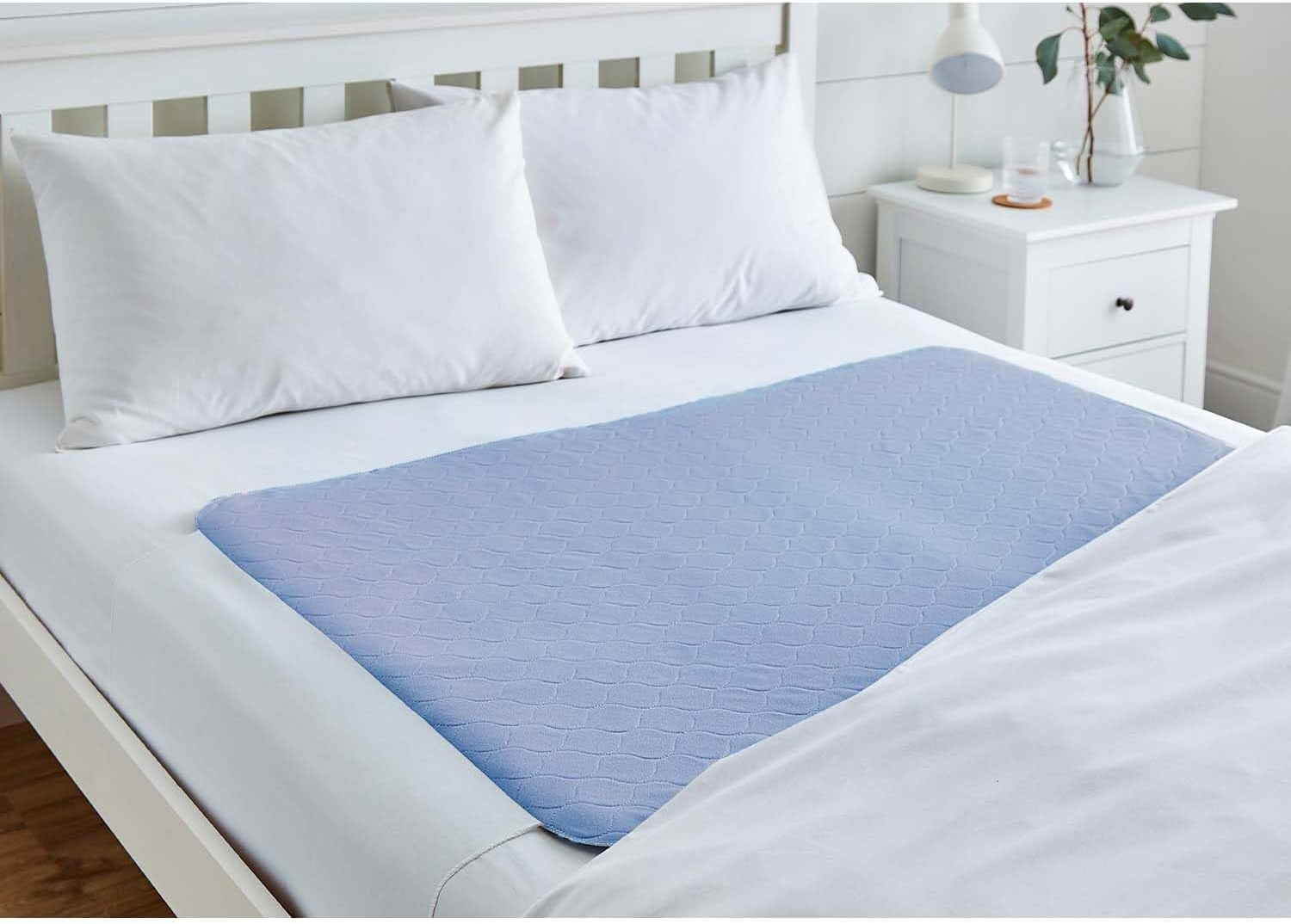 2x Super Absorbent Washable Double Bed Protector Pad with Tucks Thin