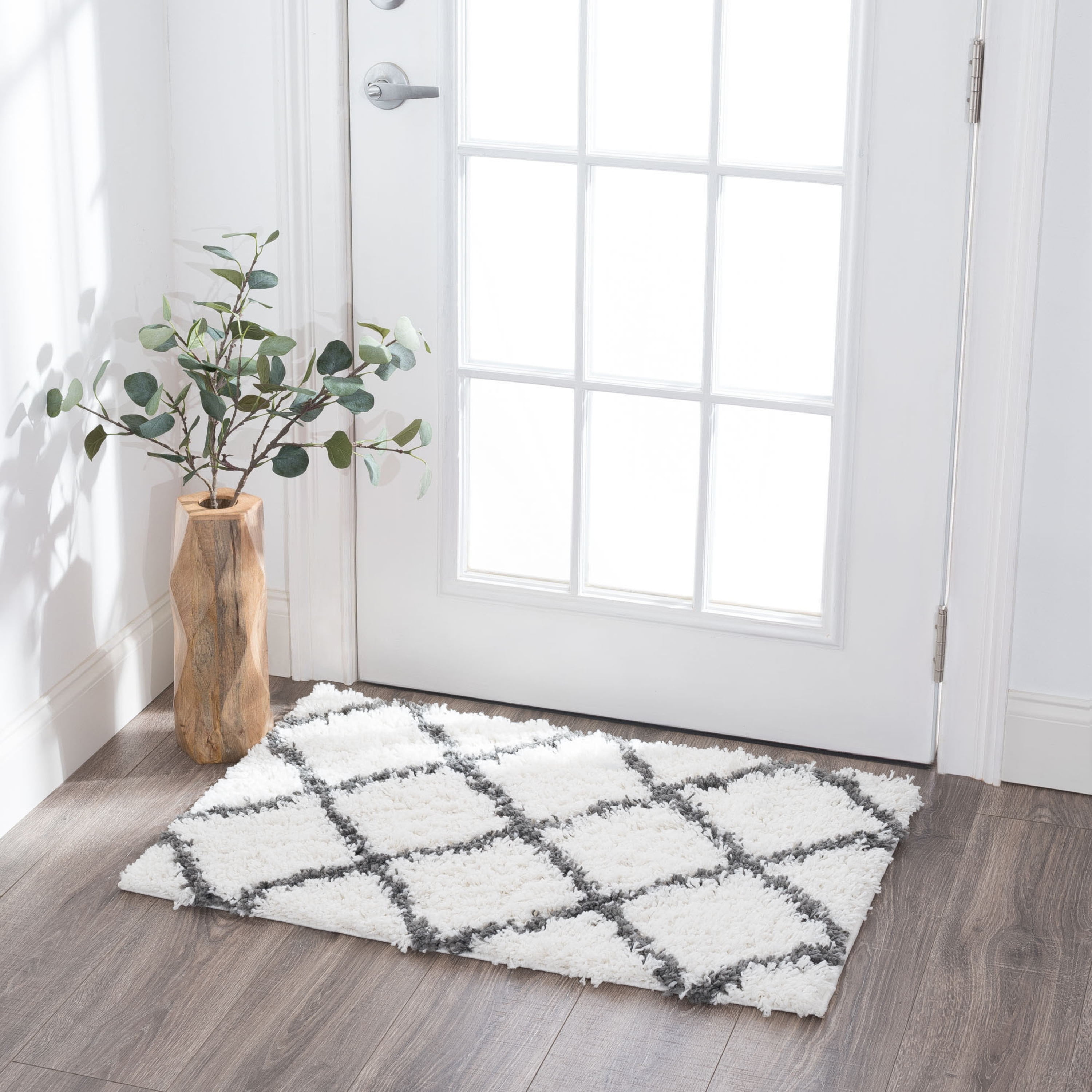 2x3 Modern White Small Area Rug, Throw Mat for Indoor Entry | Ideal for Kitchen or Bathroom Rugs 2' x 3'