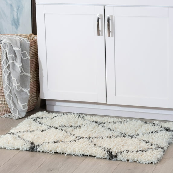 2x3 Modern White Small Area Rug, Throw Mat for Indoor Entry | Ideal for Kitchen or Bathroom Rugs 2' x 3'