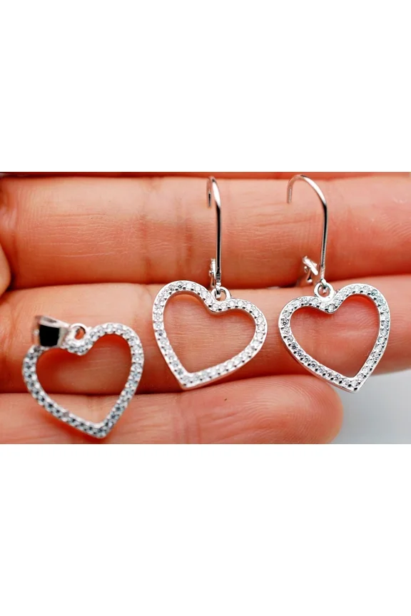 3.00Ct Round Cut Simulated Diamond Women's Heart Shape Jewelry Set Pendant & Drop Earrings Set 14K White Gold Plated 925 Silver
