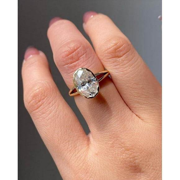 3.10 CT Oval Cut Moissanite Engagement Ring, 14K Yellow Gold Party Wear Ring, Modern Bezel Shank Anniversary Ring, Solitaire Promise Ring
