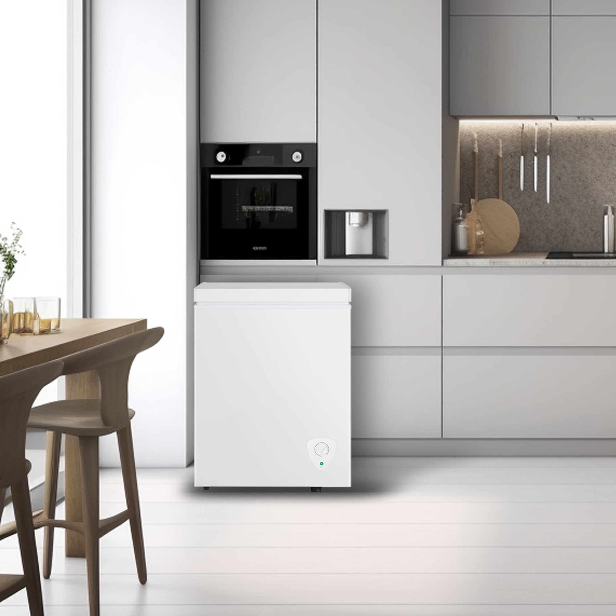 3.5 cu.ft White Energy Efficient Chest Freezer with Manual Defrost and Mechanical Thermostat