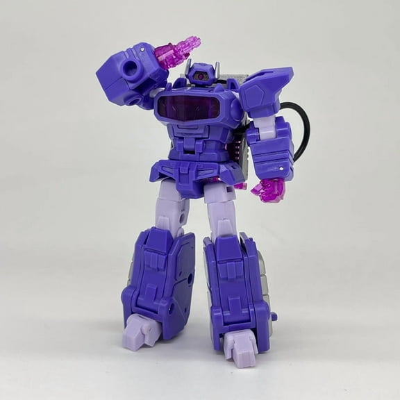 3.9 Inch Compact Classic Sound Themed Robot, Retro Style Convertible Hobby Collection Model
