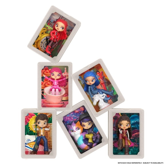 Disney Descendants: Wicked Wonderland, Stack & Reveal Toy, Surprise Small Dolls (Styles May Vary)