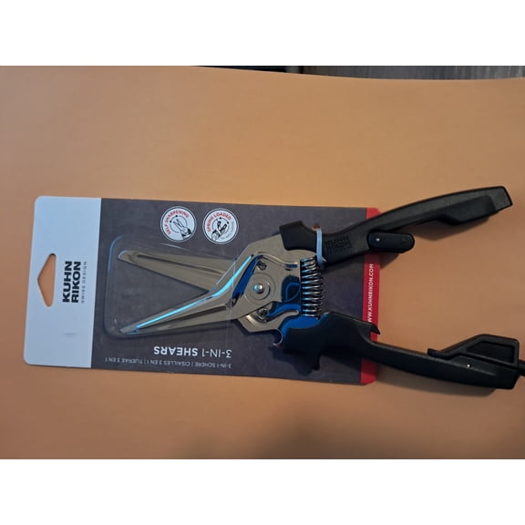 3-IN-1 SHEARS