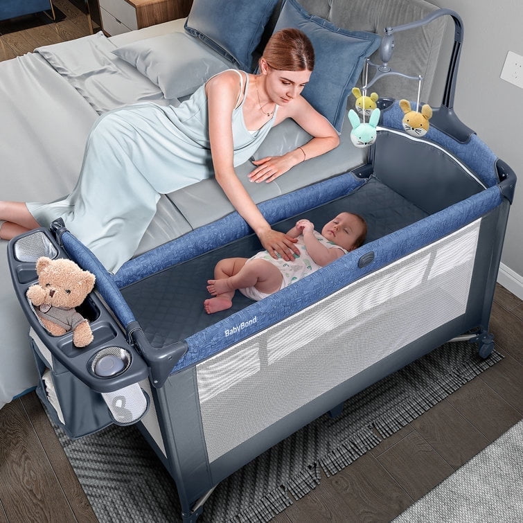 3-in-1 Bedside Bassinet, Play Yard & Diaper Changer, with Mattress, Mosquito Net, Diaper Storage Box and Toy Bar, suitable for0-2 Years Old Newborns to Toddlers