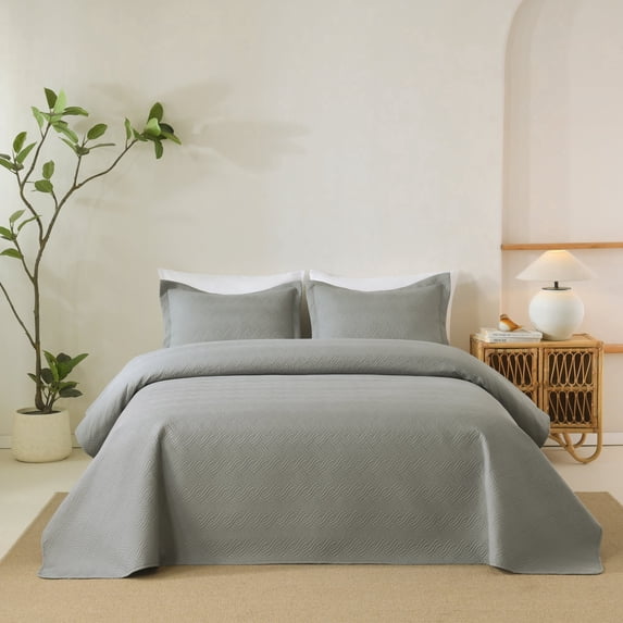 3 PCS Solid Color Ultrasonic Lightweight Quilt Bedspread Set, Breathable Bed Cover, Modern All Season Bedding