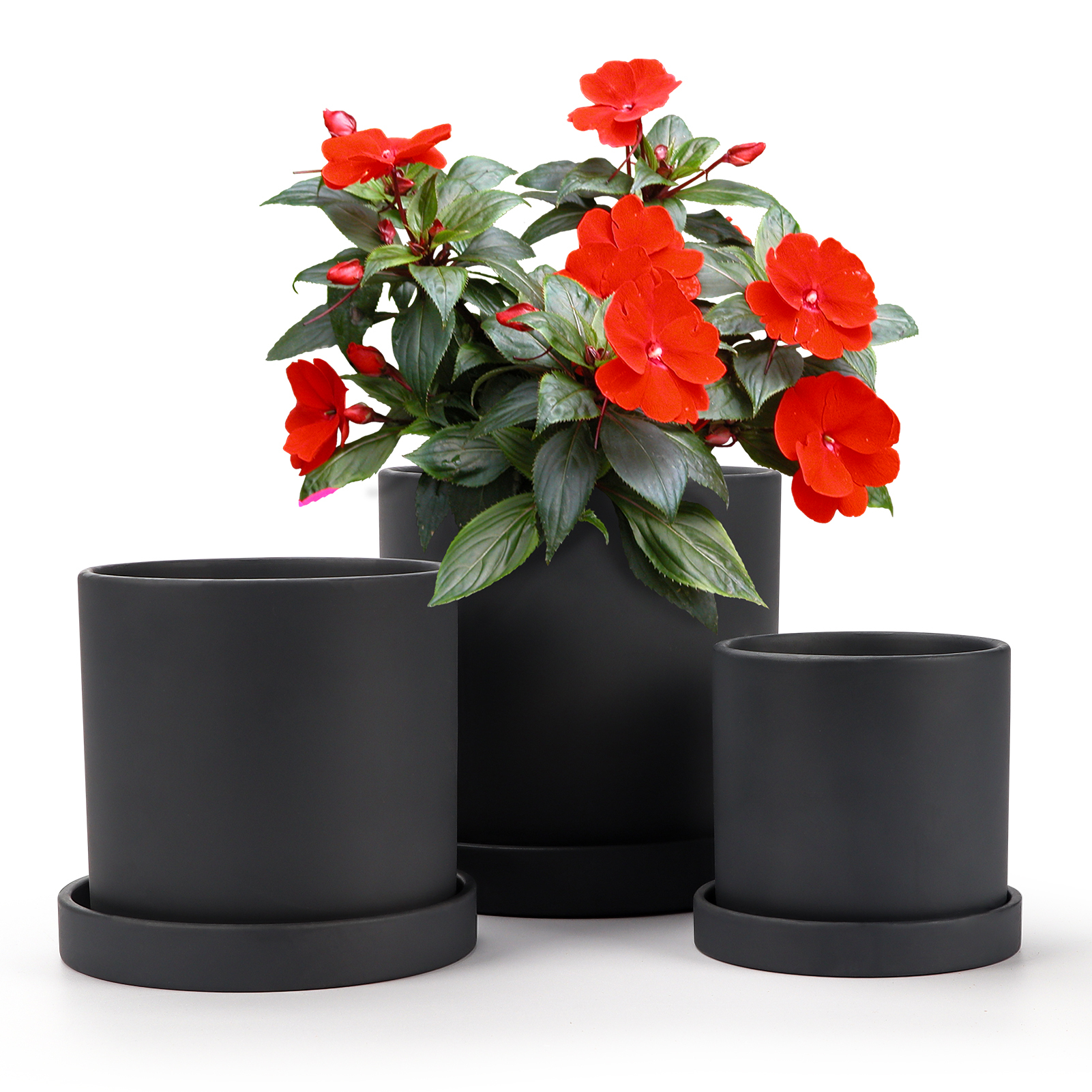 Red Lantern Ladies Blue and White Porcelain Flower Pot