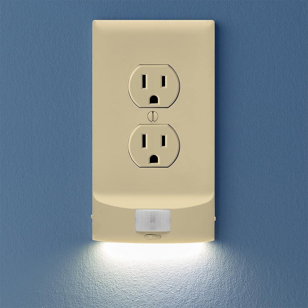 3 Pack, SnapPower MotionLight [FOR STANDARD OUTLETS] - Motion Detecting LED Night Lights Built-In to Wall Plate - Bright/Dim/Off Options - Automatically On/Off Sensor - (Ivory, Duplex)
