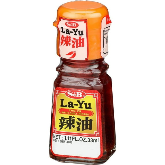 3 Pack of S&B La-Yu Chili Oil with Chili Pepper - 1.11 oz (Packaging Varies)