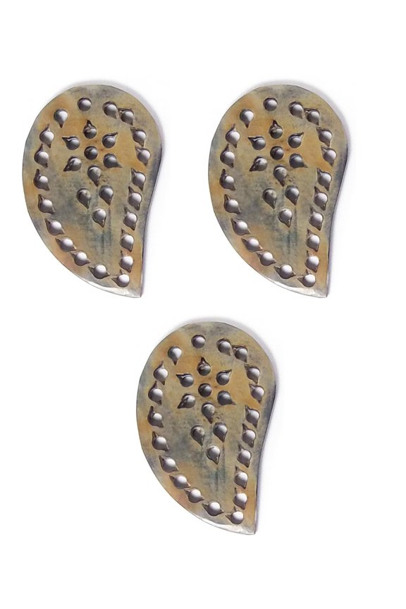 3 Packs of 3 Pcs Natural HANDMADE Horn Beads Pendant Medallion Paisley shape Hand Carved Netting Design Jewelry Craft Necklace Choker Bracelet Earrings African Ethenic - Natural Color Finish- #BD3061