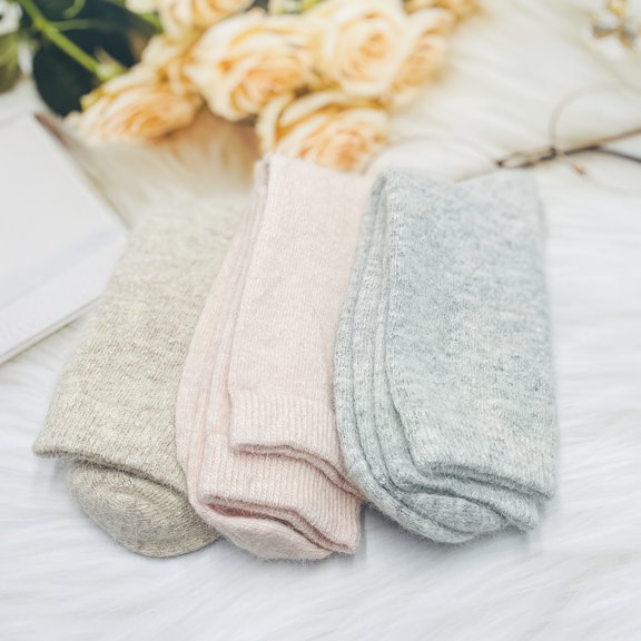 3 Pairs Women's Mid-Calf Socks Thick Warm Soft and Cozy Solid Color Socks for Winter/Winter Socks /Midcalf Socks