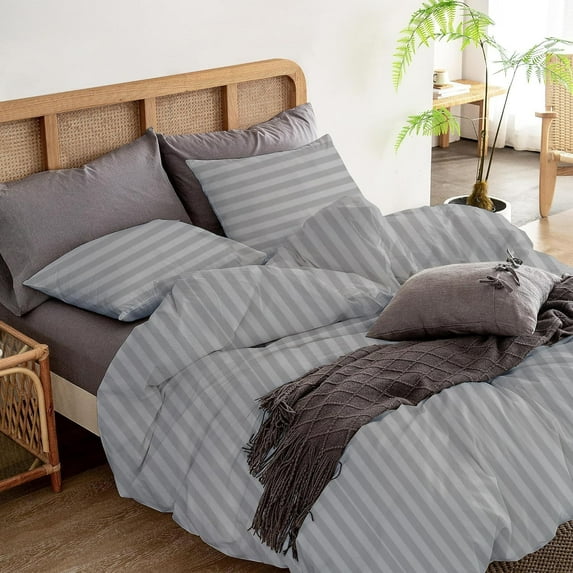 3 Pcs Duvet Cover Set 100% Egyptian Cotton 1000 Thread Count with Zipper Closure & Corner Ties - Super King Plus Size (120" x 120") Inch, Silver Stripe