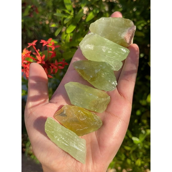 3 Pcs Green Calcite Rough Natural Stones, Raw Calcite Crystals (Green Calcite)