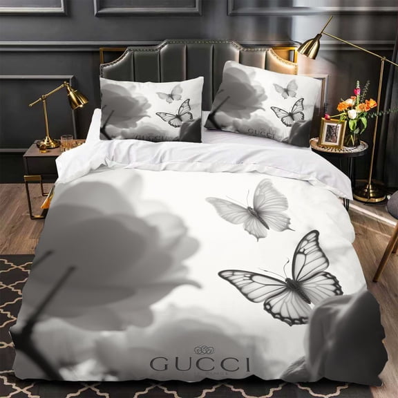 3-Piece Butterfly-Themed Duvet Cover Set - Grayscale Design for Modern Bedrooms Elegant and Stylish Bedding Set