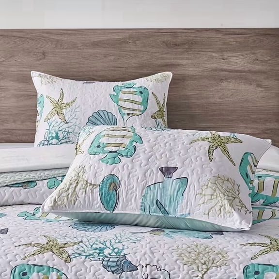 3 Piece Coastal Comforter Set - Lightweight Polyester Beach Quilt with Starfish and Coral Print, Machine Washable Bedspread with Pillowcases