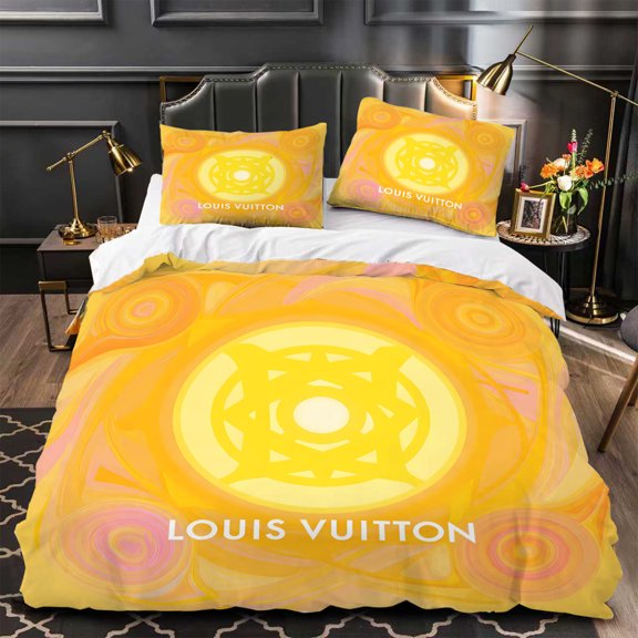 3-Piece Duvet Cover Set Vibrant Yellow & Orange Pattern with Central Design Modern Stylish Bedding for Contemporary Bedrooms