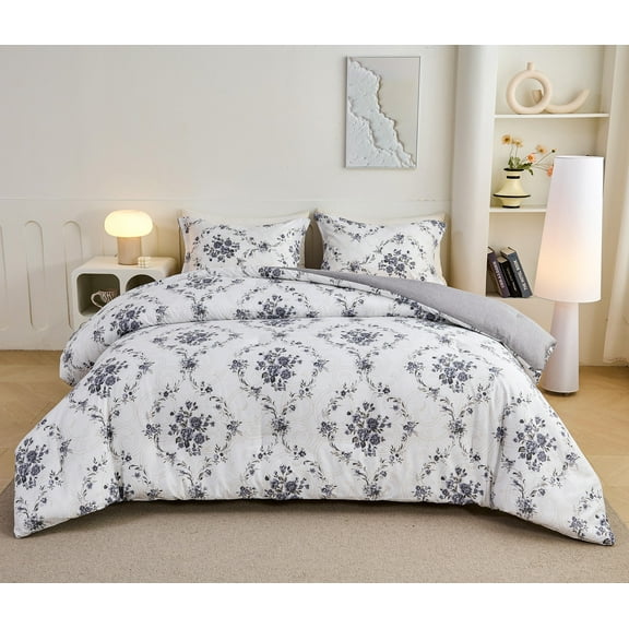 Queen Comforter Set, Vintage Grey Purple Floral Bedding, Soft Microfiber All-Season Reversible Comforter with Whole-Piece Down Alternative Fill, 3-Piece Set for Adults & Teens