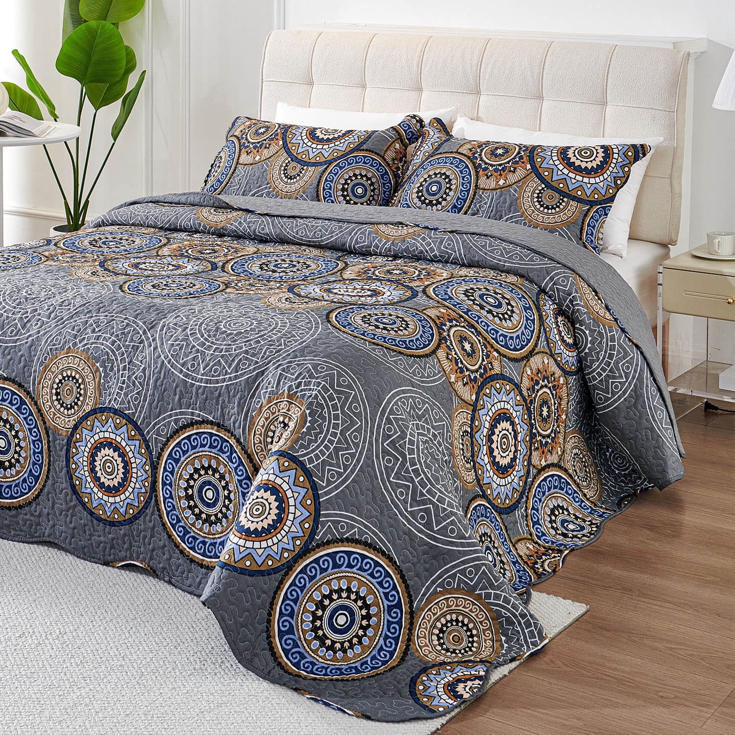 3-Piece King Size Bedspread Coverlet Set - Gray Mandala Quilt with 2 Pillow Shams, Microfiber