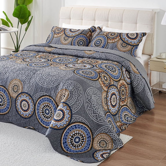 3-Piece King Size Bedspread Coverlet Set - Gray Mandala Quilt with 2 Pillow Shams, Microfiber