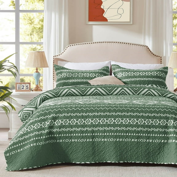 3-Piece King Size Quilt Set - Olive Green Checkered Pattern Bedspread Coverlet with 2 Pillow Shams, Microfiber