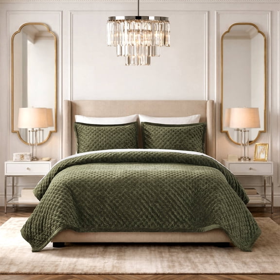 3-Piece Queen Velvet Coverlet Mini Set,Green