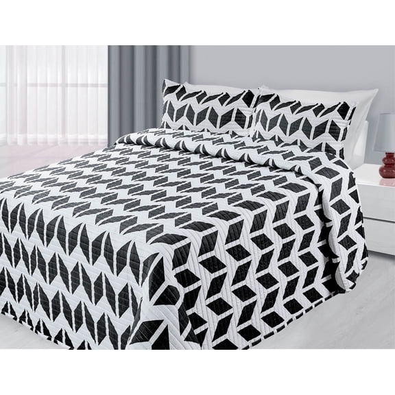 3-Piece Reversible Quilted Printed Bedspread Coverlet Black Zig Zag- Full Size