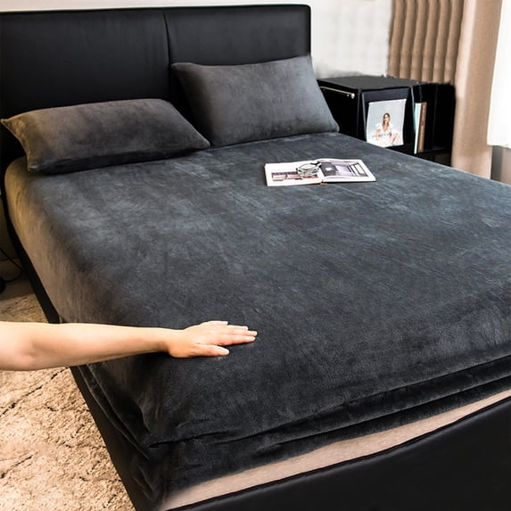 3-Piece Velvet Flannel Sheet Set - Luxuriously Soft, Warm, Anti-Static ...
