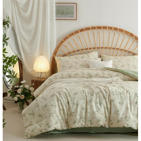 3 Pieces Beige Green Floral Reversible Queen Comforter Set Aesthetic Cottagecore Style Green Leaf Soft and Lightweight Bedding Set