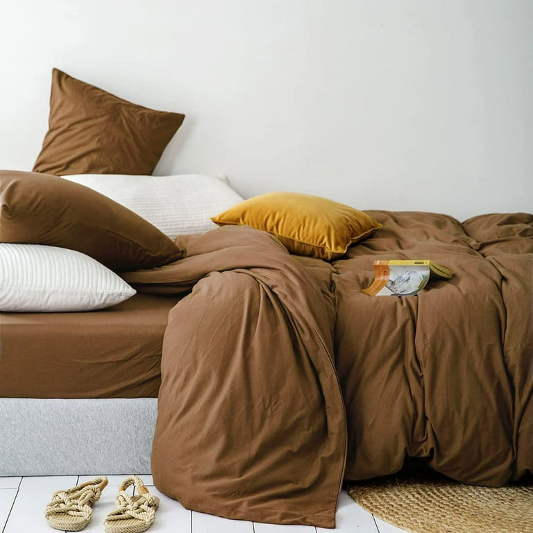 Elegant 3-Piece Brown Comforter Set, Solid Color Microfiber