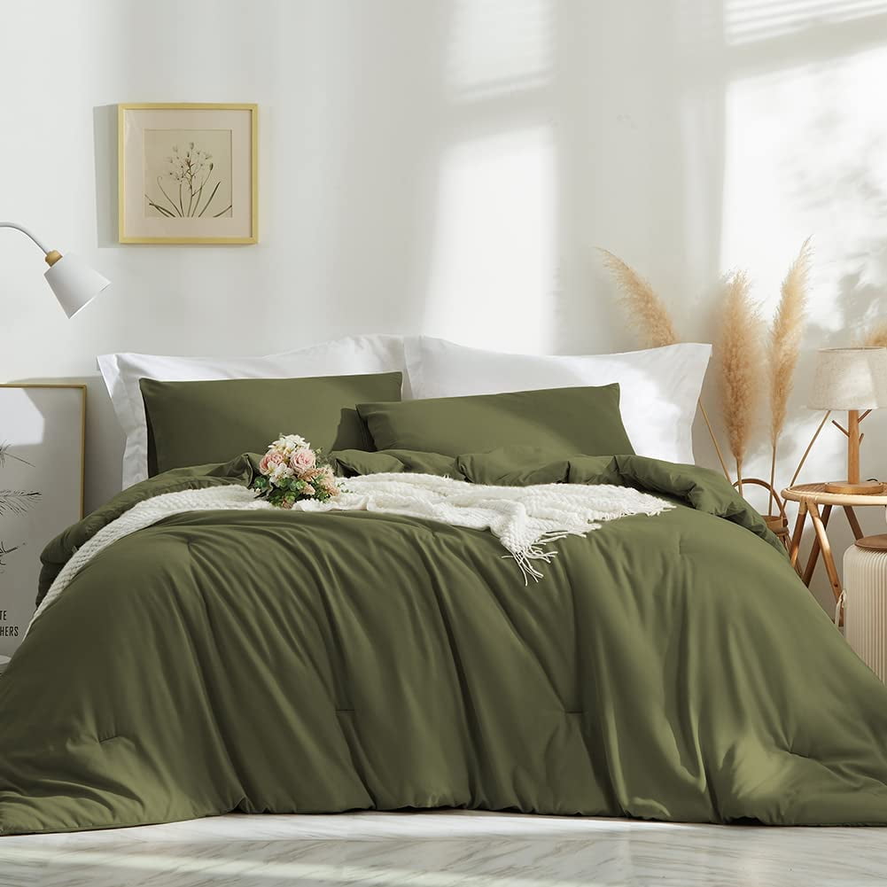 Queen Size Lightweight Boho Farmhouse Comforter Set in Olive Green, 3 ...