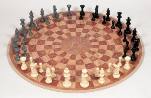 3 Player Circular Chess 