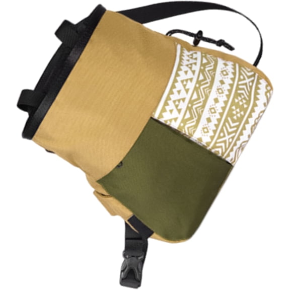 3. Portable Breathable Chalk Bucket with Adjustable Straps, Oxford Cloth Rock Climbing & Gymnastics Chalk Bag