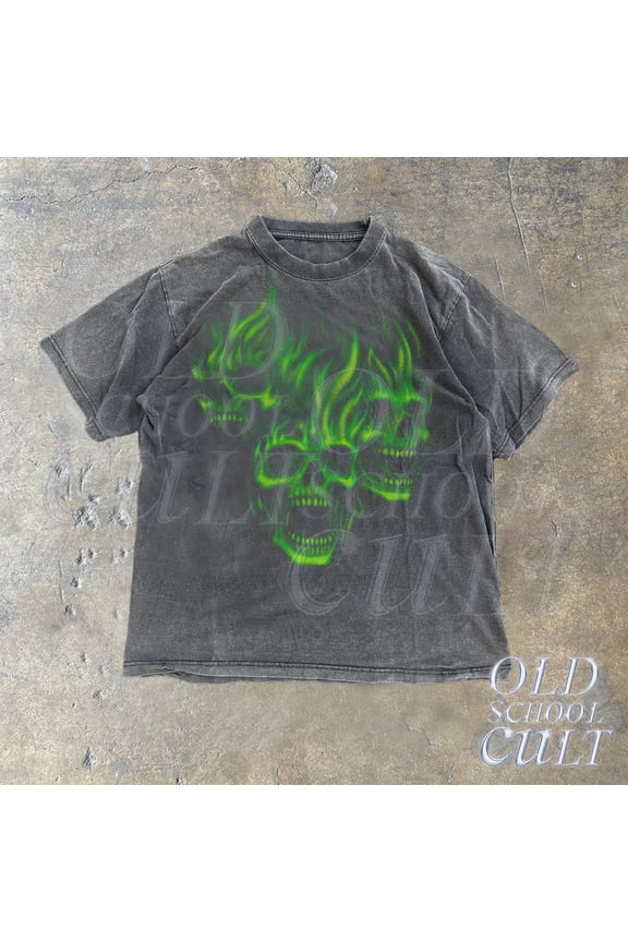 3 Skulls On Fire Vintage Style Graphic Shirt, Skull Dark Art Retro Y2k Tee, 2000s Gothic Skeleton Shirt, Grunge Unisex Oversize Tee, Emo Tee