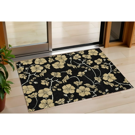 HomeRoots 599994 3 x 5 ft. Black & Gold Floral Washable Indoor & Outdoor Rectangle Area Rug