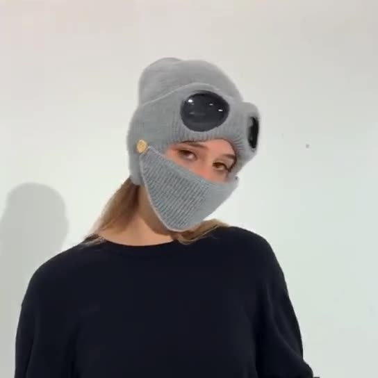 3-in-1 Winter Ski Hat, Beanie with Detachable Mask and Goggles, Unisex Thermal Knit Hat for Snowboarding Skiing, Cold Weather Outdoor Activity Set for Men Women