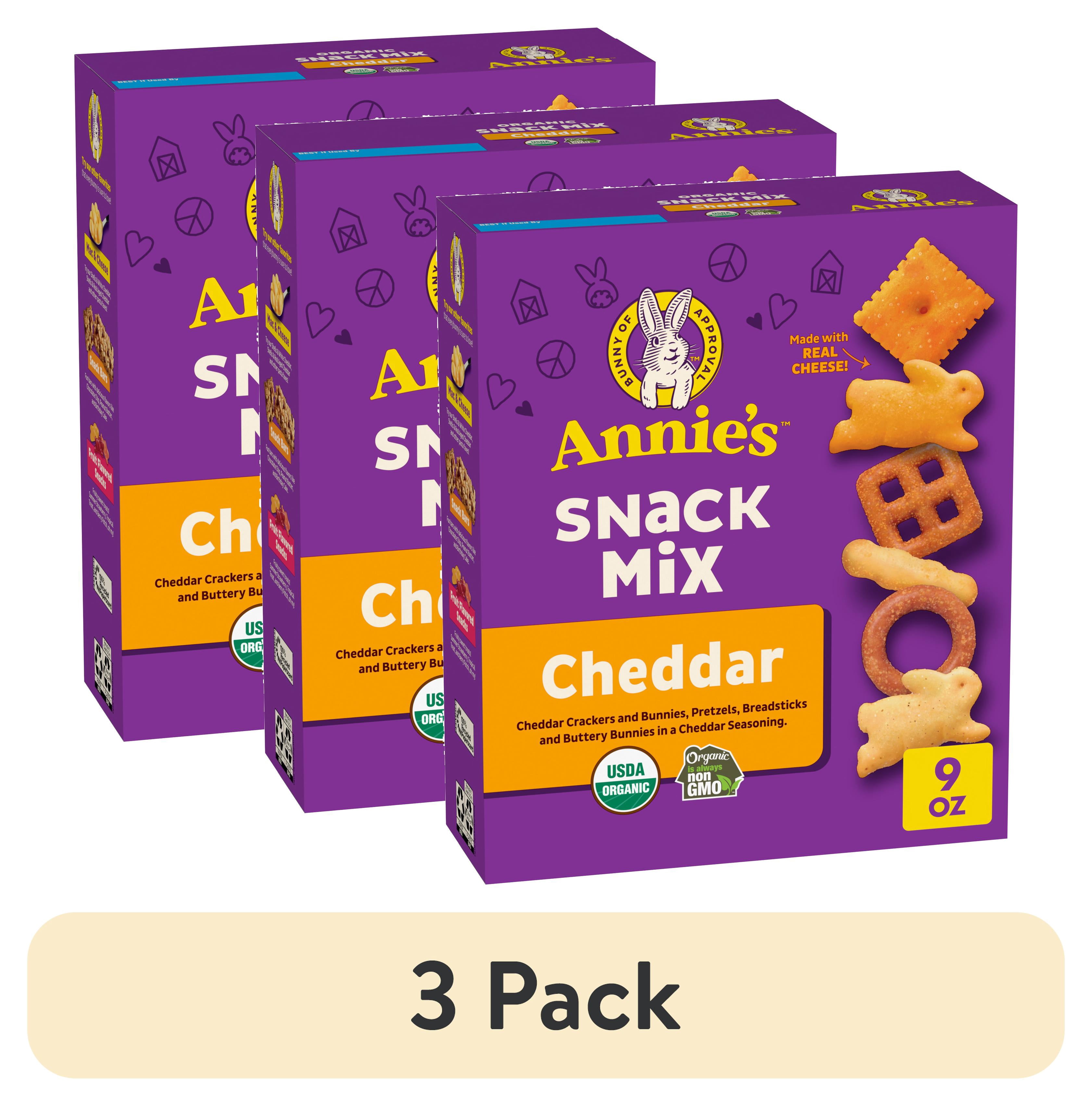 (3 pack) Annie's Cheddar Snack Mix With Assorted Crackers and Pretzels, 9 oz