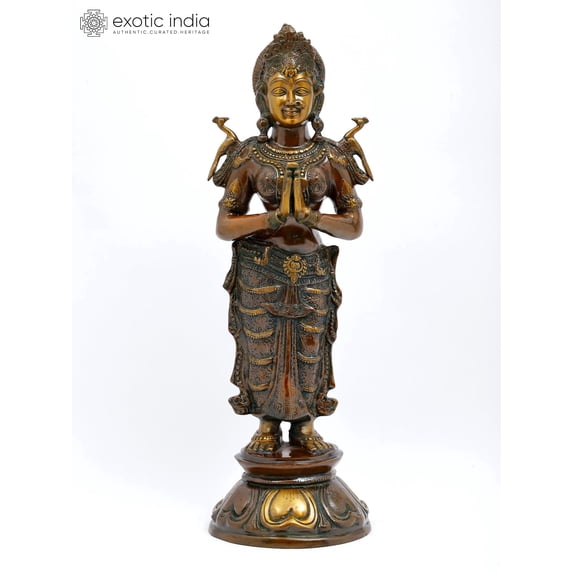30" Namaste (Welcome) Lady Brass Sculpture | Handmade | Made in India