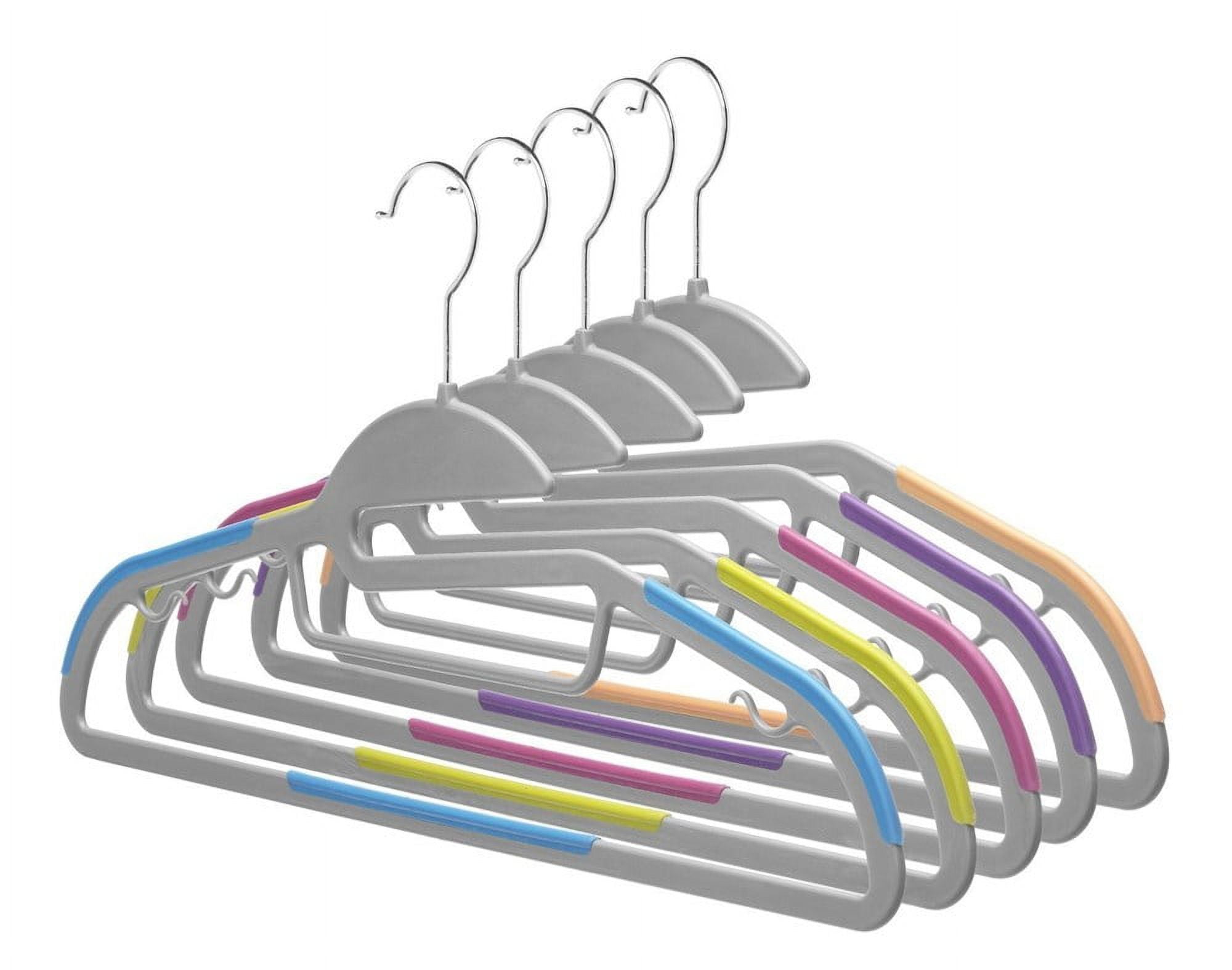 Thin cheap clothes hangers
