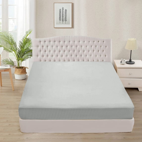 300 Thread Count 100% Egyptian Cotton 3-Piece Fitted Sheet ( 1 Fitted Sheet + 2 Pillow Covers) 24 Inches Deep Pocket Size Queen Color Silver Grey Stripe